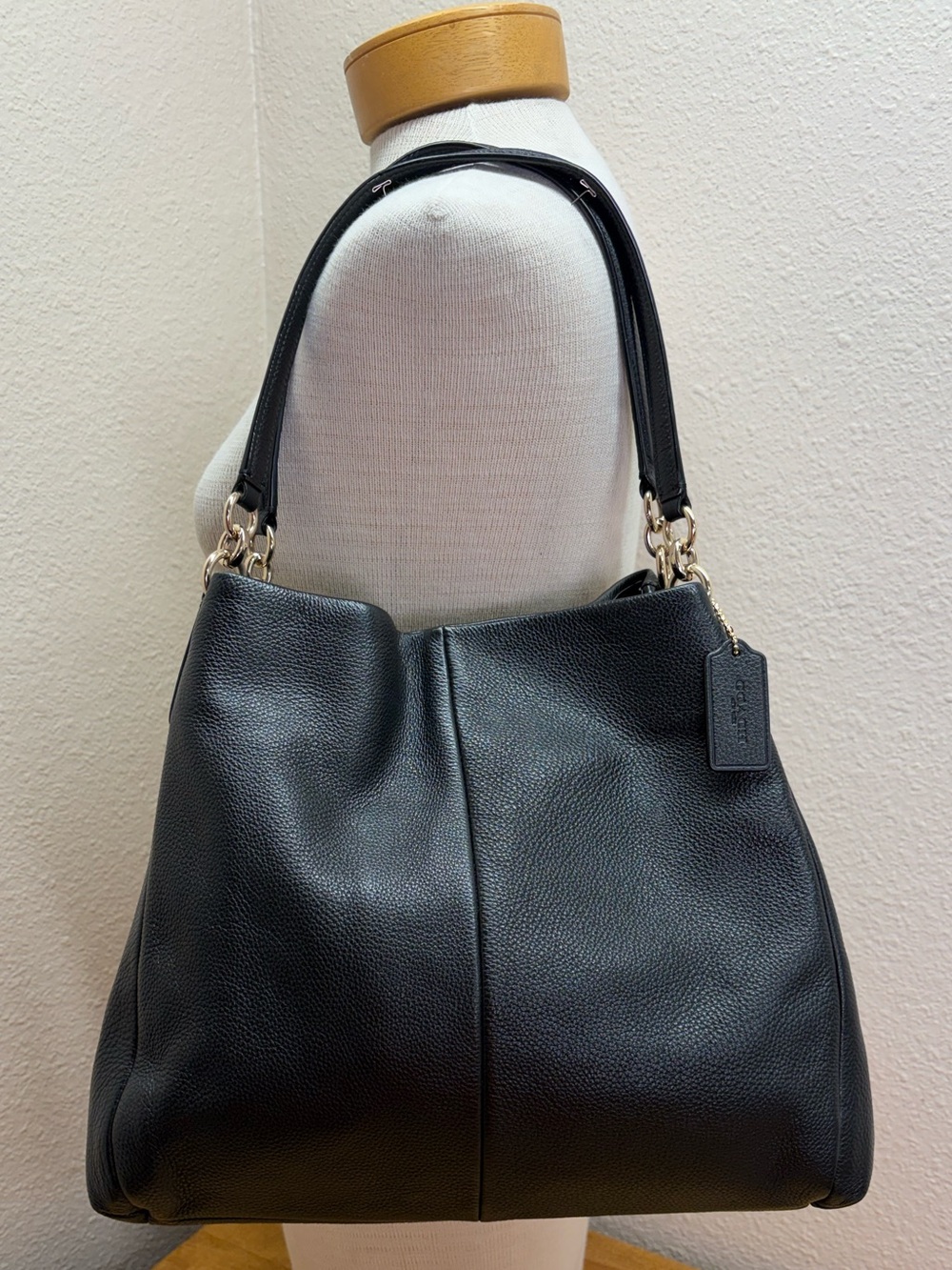 Coach Phoebe Black Pebbled Leather Shoulder Bag Tote Purse - Picture 2 of 16
